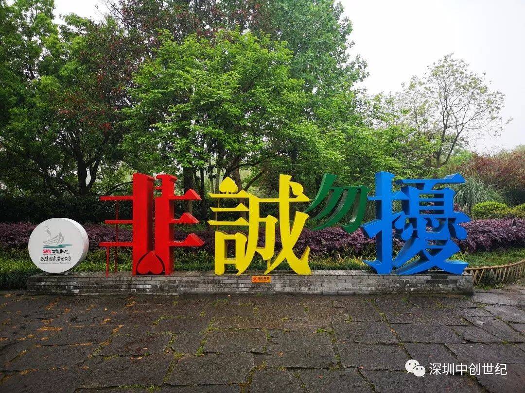 1_vdljp_201904281746__0.jpg 1_vdljp_201904281746__0.jpg